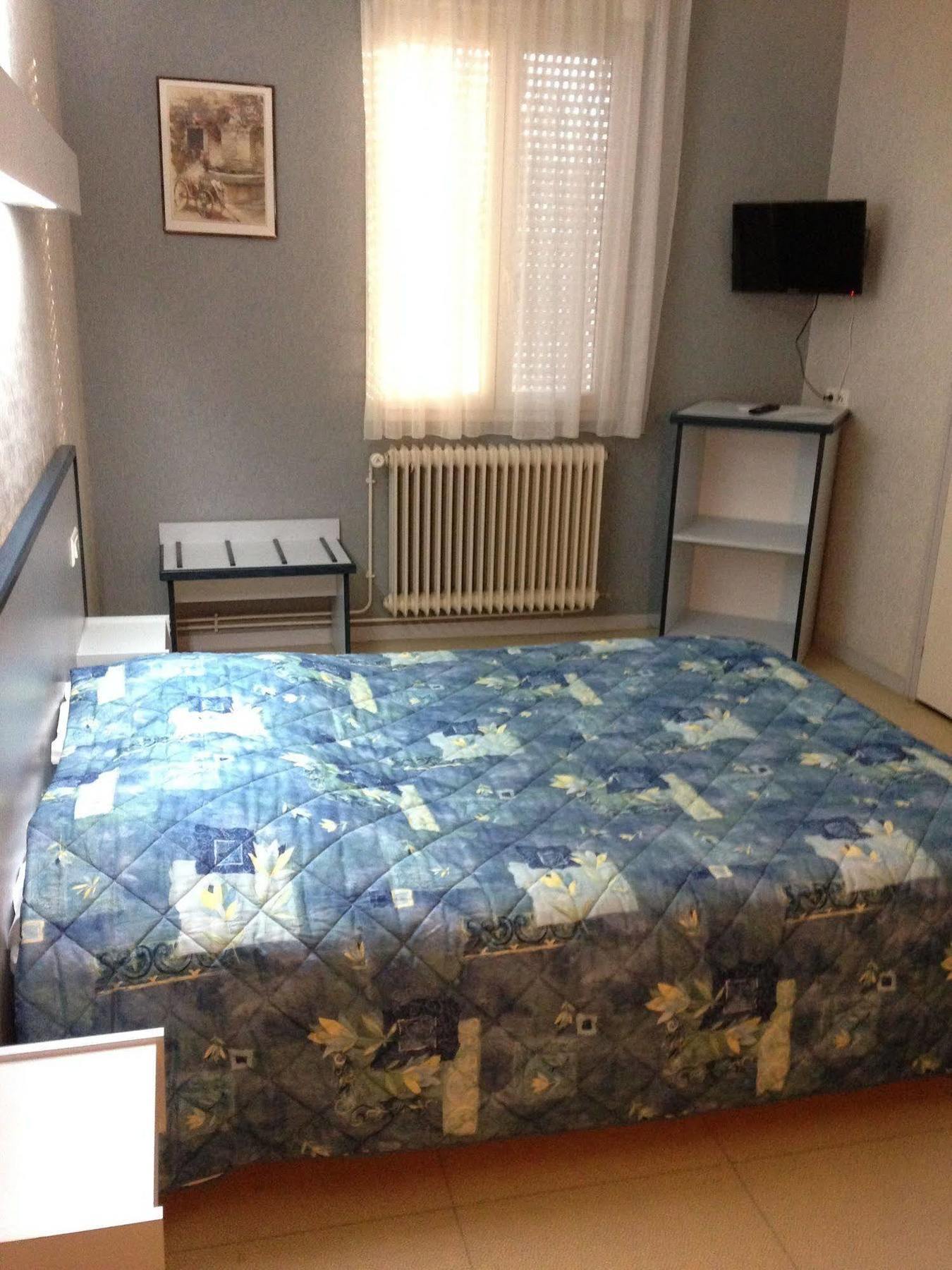 Hotel Du Jura Люан Екстериор снимка